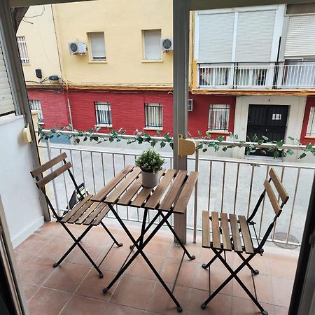 Vts Los Remedios Apartment Sevilla Bagian luar foto