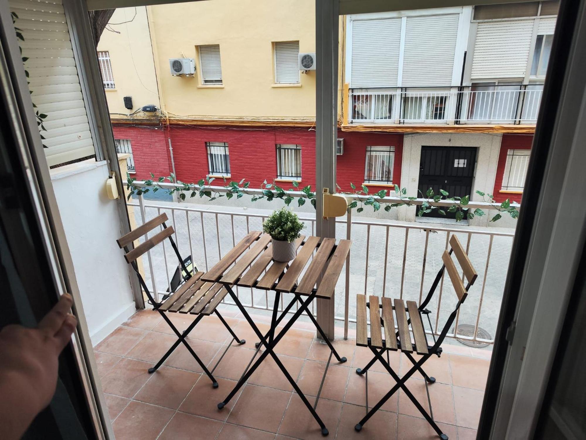 Vts Los Remedios Apartment Sevilla Bagian luar foto